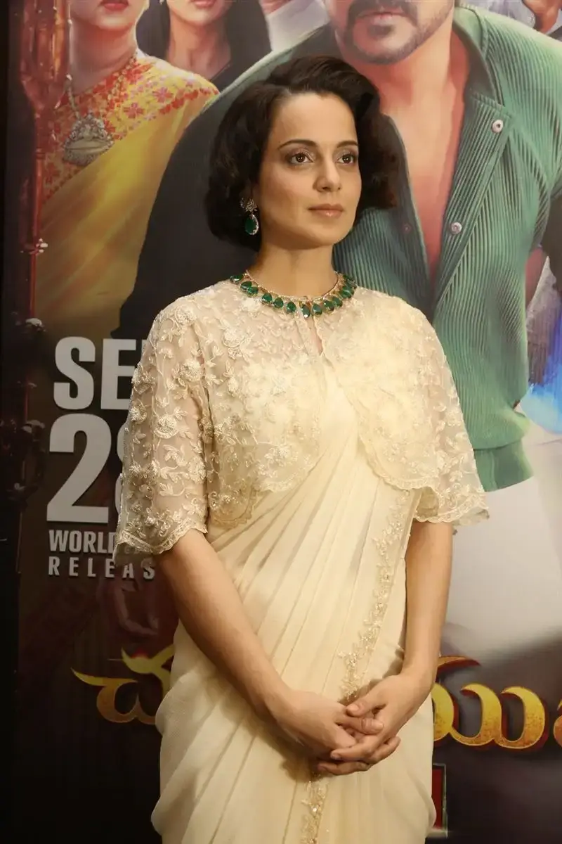 Kangana Ranaut in White Saree at Chandramukhi 2 Movie Press Meet